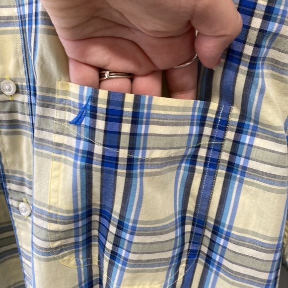Nautica Mens Short Sleeve Button Up Shirt NWT - Picture 5 of 6